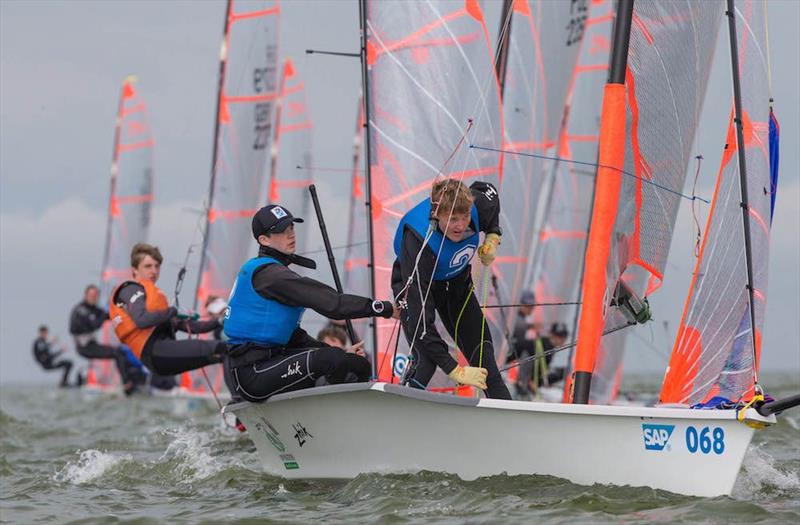 Crispin Beaumont and Tom Darling on day 4 at the 29er Worlds in Medemblik - photo © Matias Capizzano / www.capizzano.com