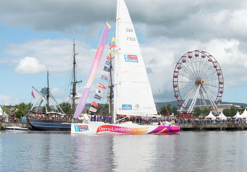 Derry-Londonderry Clipper leaves the River Foyle - photo © Martin McKeown