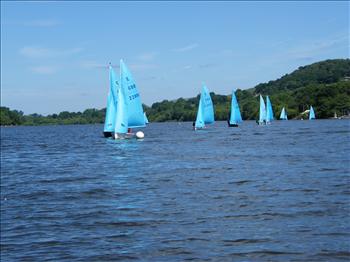 Perfect sailing conditions for all standards