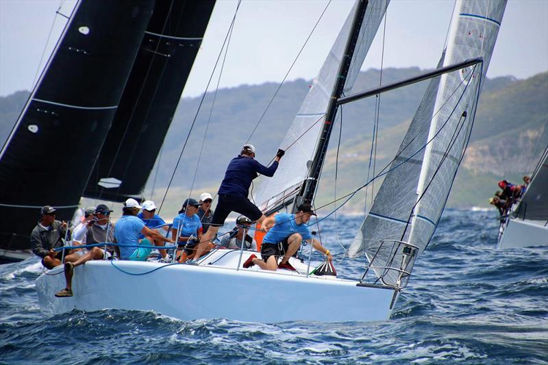 Good Form getting ready for hoist - Farr 40 Newcastle One Design Trophy 2017 photo copyright Jen Hughes taken at Newcastle Cruising Yacht Club and featuring the Farr 40 class
