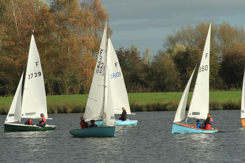 Baxtert and and Olivia Balfour lead Stuart and Robbie Hudson with Lucy Boreham leading Alex Howe in the battle for first lady during the West Oxfordshire Firefly open photo copyright Alan Lawrence taken at West Oxfordshire Sailing Club and featuring the Firefly class