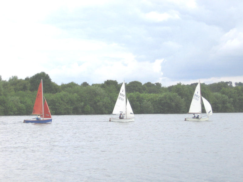 15 boats for the Heron open at Chipstead photo copyright Sophie Poston taken at Chipstead Sailing Club and featuring the Heron class