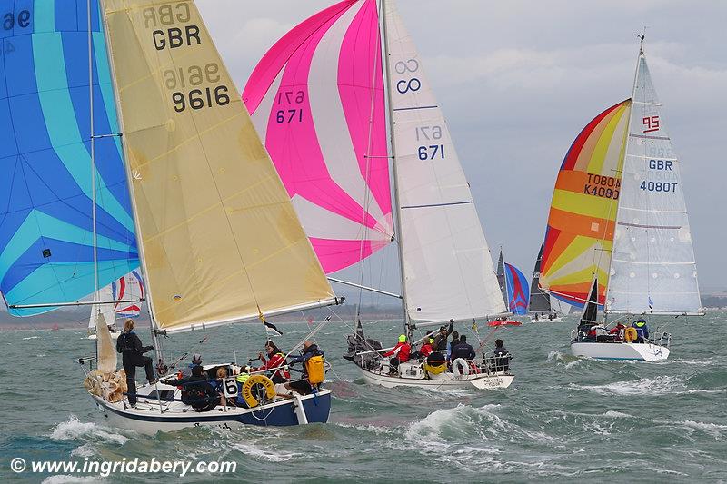 The sunshine returns on day 7 at Lendy Cowes Week 2017 photo copyright Ingrid Abery / www.ingridabery.com taken at Cowes Combined Clubs and featuring the IRC class