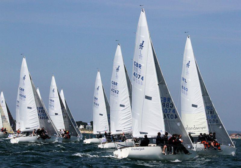 J/24 course on day 2 of the 2016 International Paint Poole Regatta photo copyright Mark Jardine taken at Parkstone Yacht Club and featuring the J/24 class