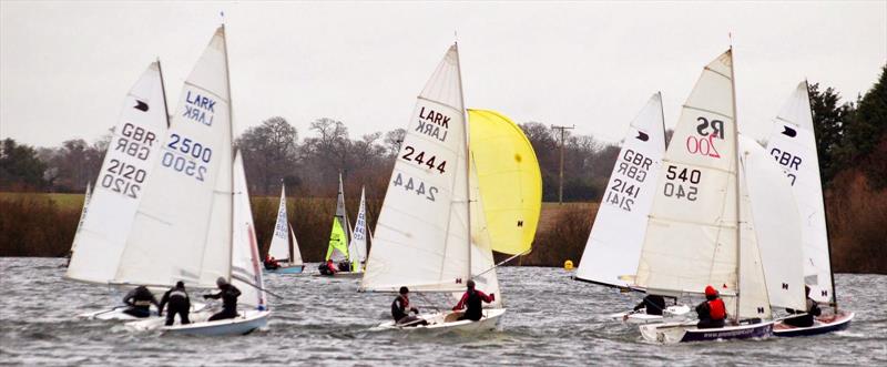 Close racing in the Medium fleet on day 8 of the Alton Water Frostbite Series photo copyright Bob 'Smudger' Aldous-Horne taken at Alton Water Sports Centre and featuring the Lark class