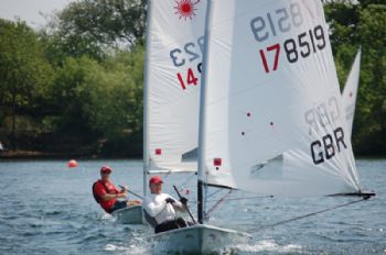 A super day with a good steady breeze for the Papercourt Laser open