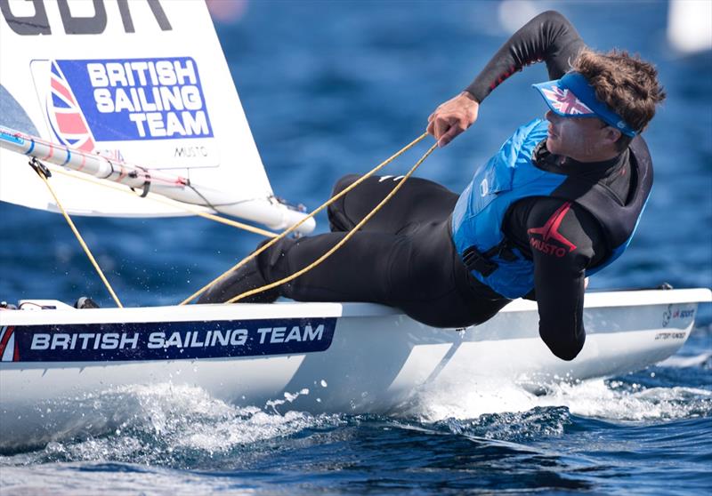 World Cup Hyères day 4 photo copyright Richard Langdon / Ocean Images taken at COYCH Hyeres and featuring the ILCA 7 class