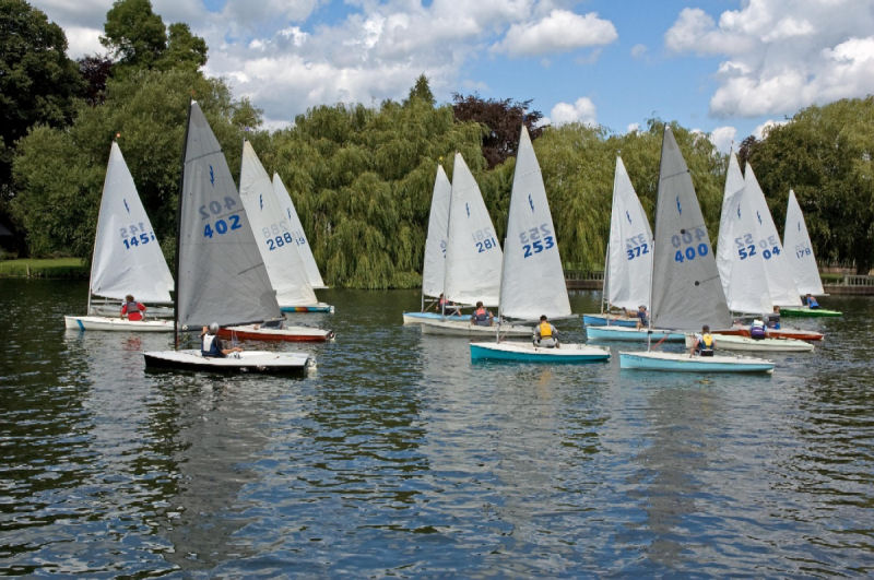 A fine Saturday at Cookham Reach for the Lightning 368 Southern Championship