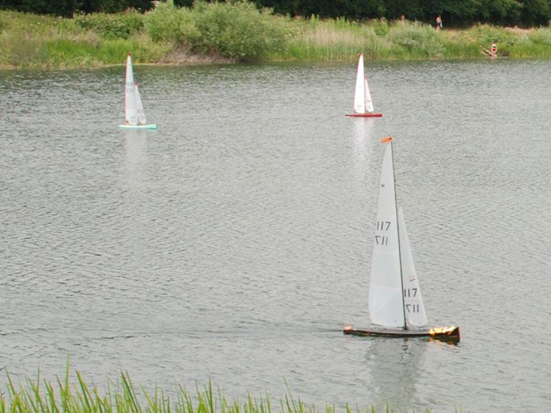 Roger Stollery 117 approches the finish in race 15, with Nigel barrow 31 beyond - Marblehead GAMES 5 event and Halfpenny Trophy at Abbey Meads photo copyright Martin Crysell taken at Guildford Model Yacht Club and featuring the Marblehead class