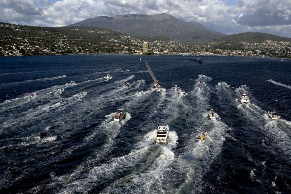 Wild Oats XI racing up the Derwent River in Hobart, Australia in the 2005 Rolex Sydney Hobart Yacht Race photo copyright Carlo Borlenghi / Rolex taken at  and featuring the Maxi class