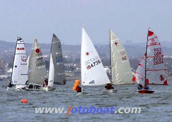 72 dinghies enjoyed the ideal sailing conditions at the Starcross Steamer