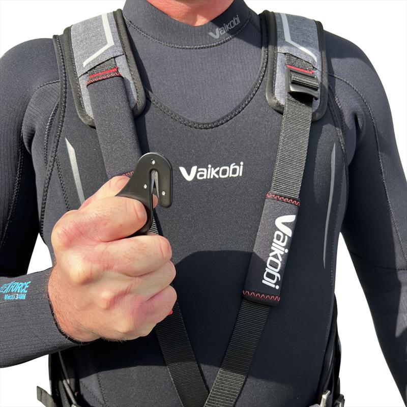 Always with you, just in case... Torque Quick-Release Trapeze Harness - photo © Vaikobi