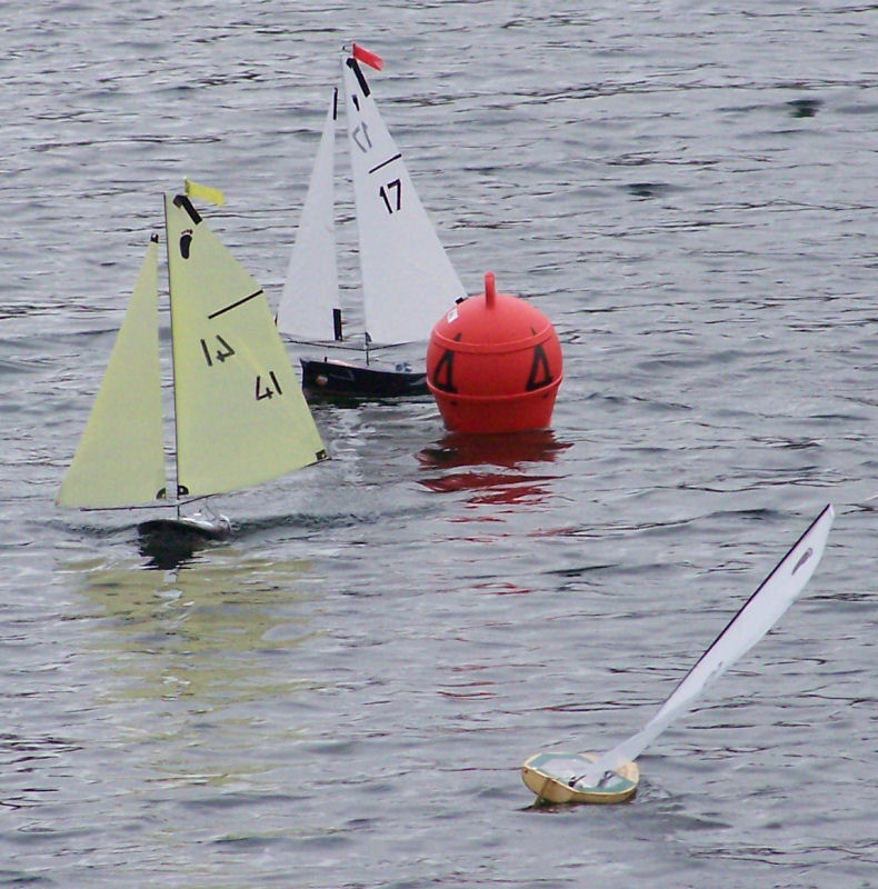 Fred’s Big Toephy at Abby Meads Lake photo copyright Roger Stollery taken at Guildford Model Yacht Club and featuring the Model Yachting class