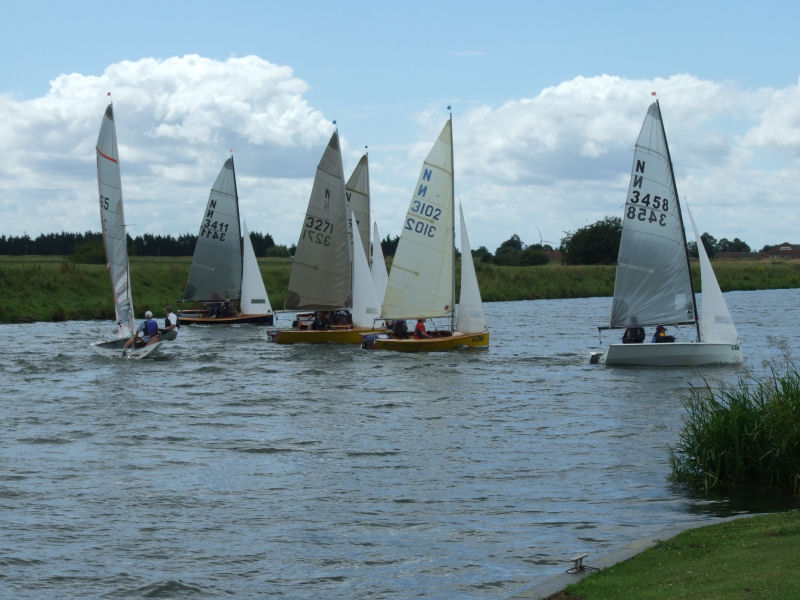 7 National 12s for the Midlands Rivers and Ponds N12 series event at Welland photo copyright Sarah Prior / Adam Wilson taken at Welland Yacht Club and featuring the National 12 class