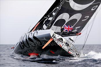 Alex Thomson smashed the under 60' single-handed monohull transatlantic record