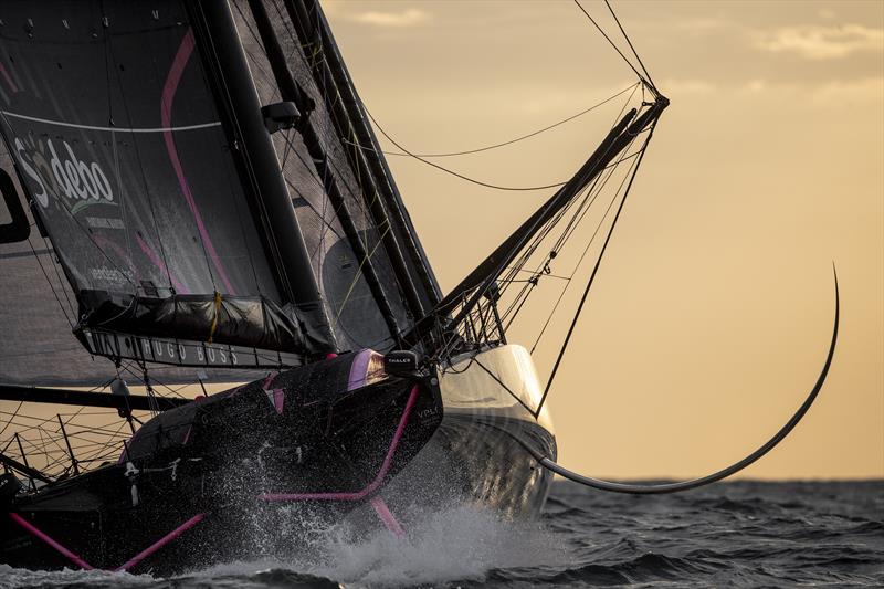 British yachtsman Alex Thomson, skipper of 'HugoBoss' leaves Gosport for the start of the Vendée Globe  photo copyright Mark Lloyd / www.lloydimages.com taken at  and featuring the IMOCA class