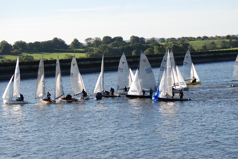 Bunching at the windward mark during the Osprey Final Fling 2023 at Blithfield photo copyright Davexvs taken at Blithfield Sailing Club and featuring the Osprey class