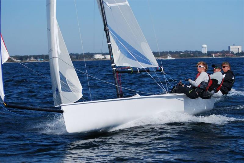Ovington team up with Bennett Yachting &amp; MacKay Boats for 