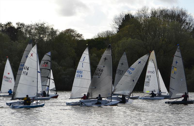 Roger's Race at Sutton Bingham gets underway photo copyright Saffron Gallagher taken at Sutton Bingham Sailing Club and featuring the Phantom class