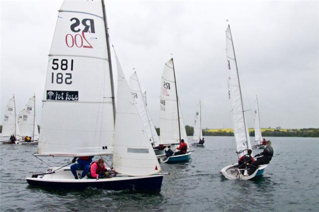 The breeze increases throughout the day for the RS200 South East Area Series at Middle Nene