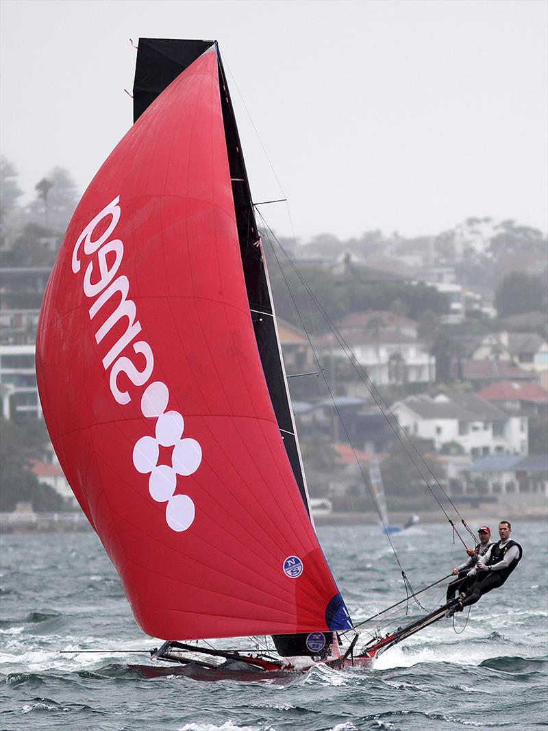 The Smeg crew make it look too easy in the tough conditions on Sydney Harbour - 18ft Skiffs Australian Championship 2018 photo copyright Frank Quealey taken at Australian 18 Footers League and featuring the 18ft Skiff class