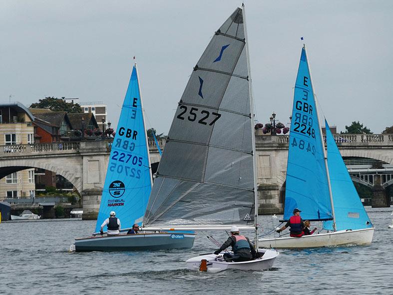 Nick Titley's Solo heads towards Kingston Bridge as two Ents sail across; winner Robin Broomfield (22705) and 2nd place John Forbes (22484) at the Minima Regatta 2017 photo copyright Rob Mayley taken at Minima Yacht Club and featuring the Solo class