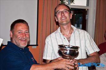 Cliff Milliner receiving the Supernova national champions trophy from class chairman Paul Earnshaw