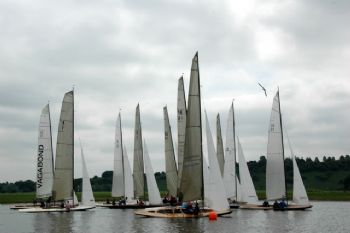 Light winds for the Thames A Rater nationals
