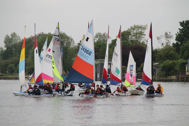 Junior Bourne End Week photo copyright Debbie Kite taken at Upper Thames Sailing Club and featuring the Topper class