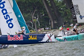 Extreme Sailing Series at Singapore day 4