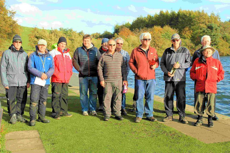A sunny conclusion for the MYA Scottish District IOM Travellers 3 at Kinghorn Loch - photo © Malcolm Durie