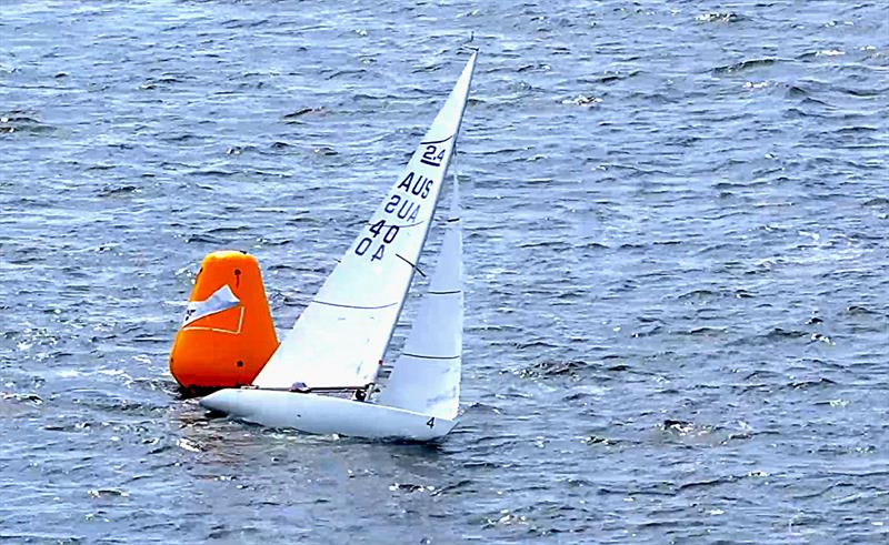 Peter Russell powered up and on his way to the top step of the podium! - photo © Ray Smith