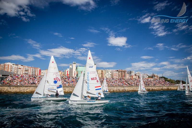 Women's 470 Medal Race at the ISAF Sailing World Championship photo copyright Sailing Energy taken at  and featuring the 470 class