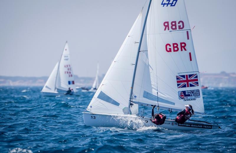 Hannah Mills and Eilidh McIntyre (470) at the 2018 World Cup Series Hyères - photo © Jesus Renedo / Sailing Energy / World Sailing