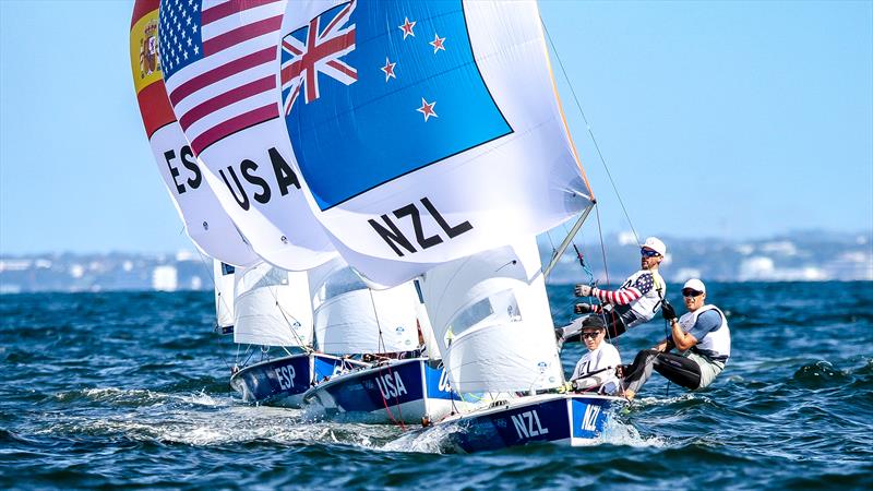 Final leg - Mens 470 Medal Race - Tokyo2020 - Day 10 - August 4, , Enoshima, Japan photo copyright Richard Gladwell - Sail-World.com / nz taken at Royal New Zealand Yacht Squadron and featuring the 470 class