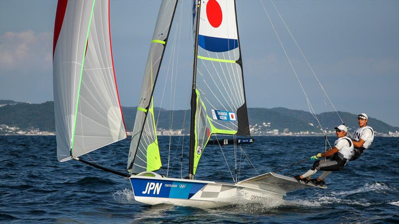 Leonard Takahashi-Fry - 49er - Tokyo2020 - Day 7- July, 31, - Enoshima, Japan - photo © Richard Gladwell - Sail-World.com/nz