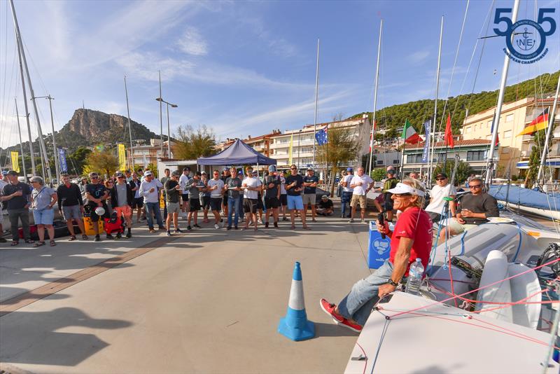 Howie Hamelin leading a very popular fleet debrief - 505 European Championship in Spain - photo © Christophe Favreau / www.christophefavreau.com