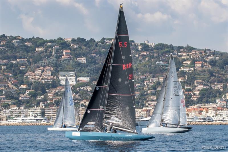 Int. 5.5 Metre Class photo copyright Robert Deaves taken at Royal Yacht Squadron and featuring the 5.5m class