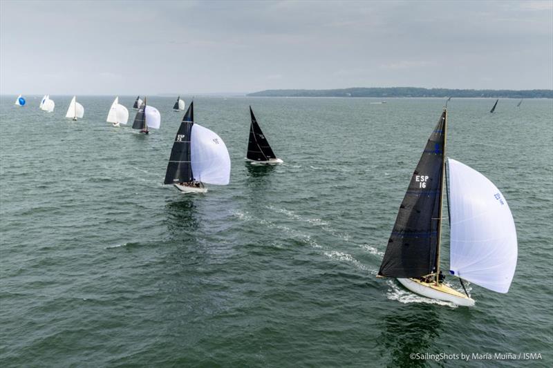 Bribon lead the classics on day three of the 2025 Six Metre World Championships photo copyright SailingShots by Maria Muiña taken at Seawanhaka Corinthian Yacht Club and featuring the 6m class