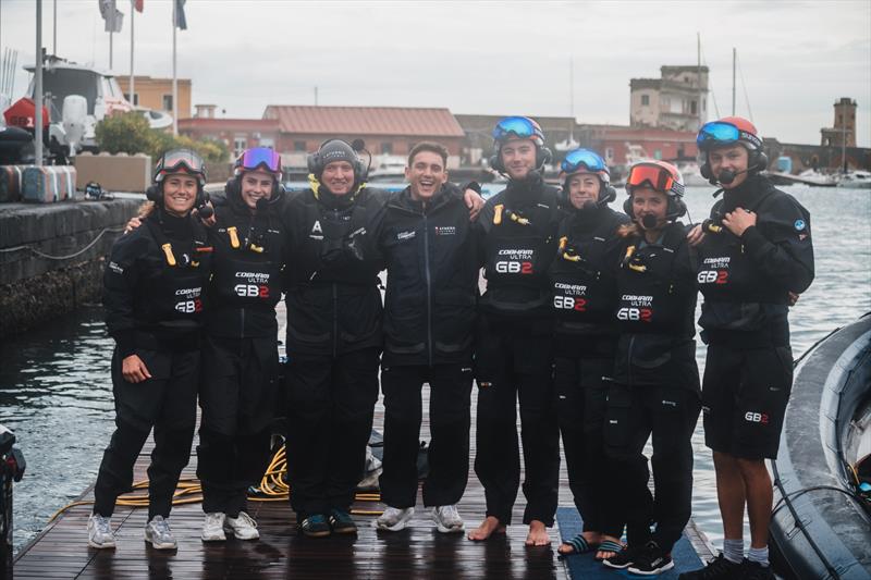 Members of the Cobham Ultra GB2 Youth & Women's squad training in Naples - photo © Athena Sports Group