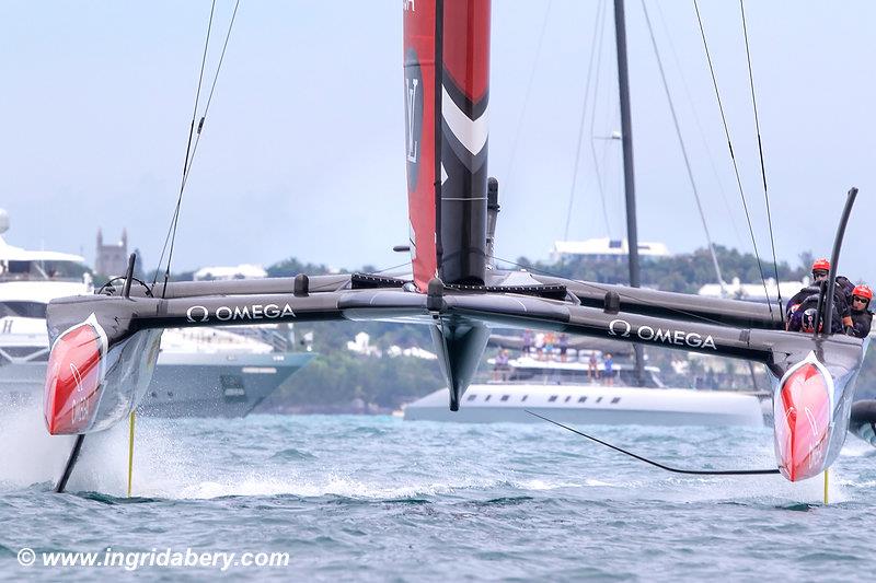 Tight racing between ORACLE TEAM USA and Emirates Team New Zealand on day 3 of the 35th America's Cup Match - photo © Ingrid Abery / www.ingridabery.com