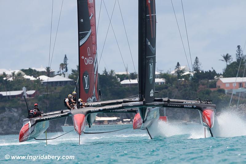 Emirates Team New Zealand win the 35th America's Cup Match - photo © Ingrid Abery / www.ingridabery.com