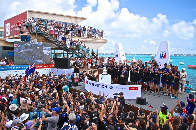 Glenn Ashby speaks ahead of the America's Cup `presentation` in Bermuda - where it all began for Auckland in 2021 photo copyright Richard Gladwell taken at Royal New Zealand Yacht Squadron and featuring the AC50 class