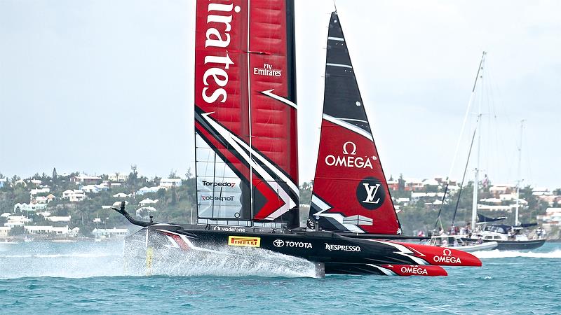 Emirates Team New Zealand - heads for finish - Race 1 - Challenger Final, Day 1 - 35th America's Cup - Day 14 - Bermuda June 10, 2017 photo copyright Richard Gladwell taken at  and featuring the AC50 class