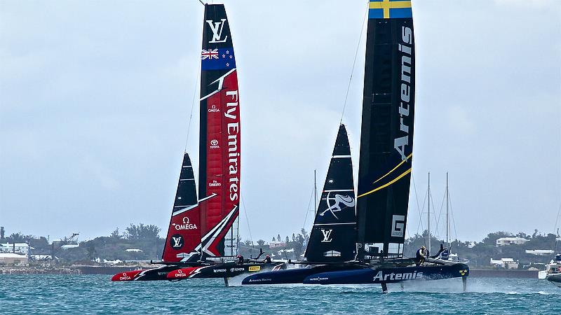 Emirates Team New Zealand - Challenger Final, Day 1 - Race 2 - 35th America's Cup - Day 14 - Bermuda June 10, 2017 photo copyright Richard Gladwell taken at  and featuring the AC50 class