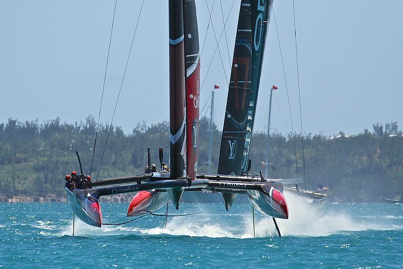 Emirates Team New Zealand - crosses Oracle Team USA - Leg 1 - Race 4 - - 35th America's Cup Match - Race 3 - Bermuda June 18, 2017 photo copyright Richard Gladwell taken at  and featuring the AC50 class