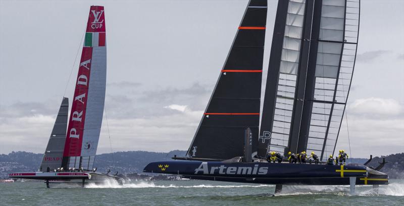 Louis Vuitton Cup Semi Finals race 3 photo copyright Carlo Borlenghi / Luna Rossa taken at  and featuring the AC72 class