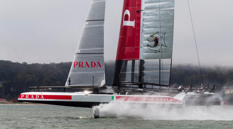 A technical issue for Luna Rossa forces withdrawl from race 3 of the Louis Vuitton Cup finals - photo © Carlo Borlenghi / Luna Rossa