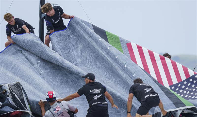 Emirates Team New Zealand help with the recovery of Patriot - photo © COR36 / Studio Borlenghi