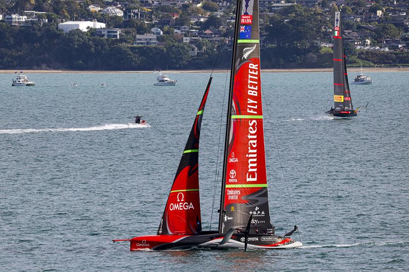 America's Cup match day 5 - Luna Rossa Prada Pirelli flies upwind as Emirates Team New Zealand wallows photo copyright ACE / Studio Borlenghi taken at Royal New Zealand Yacht Squadron and featuring the AC75 class